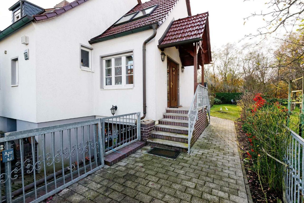 Cottage Near Centrum, Paradise Berlín Exterior foto